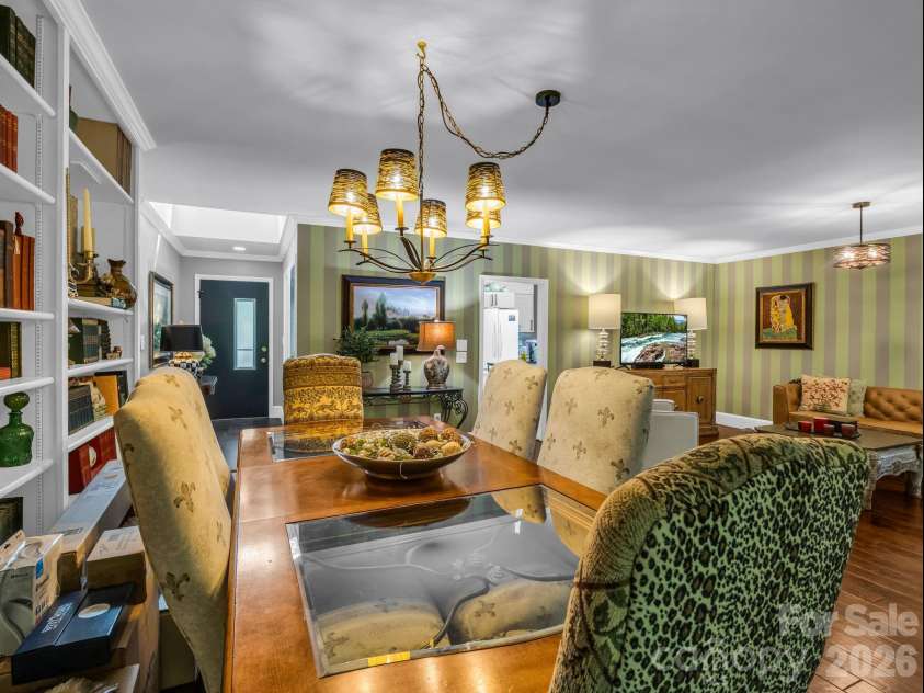 91 Diamond Ridge Lane, Columbus, NC 28722.  MLS# CAR4399628, YatesRealty ID 25979. 