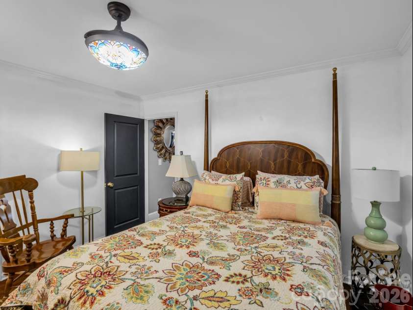 91 Diamond Ridge Lane, Columbus, NC 28722.  MLS# CAR4399628, YatesRealty ID 25979. 
