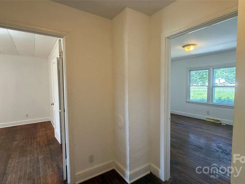 3839 Dixon Boulevard, Shelby, NC 28152.  MLS# CAR4305320, YatesRealty ID 2598. 