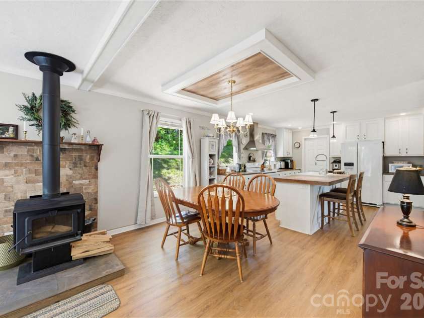 1205 Saunook Road, Waynesville, NC 28786.  MLS# CAR4380534, YatesRealty ID 25982. 