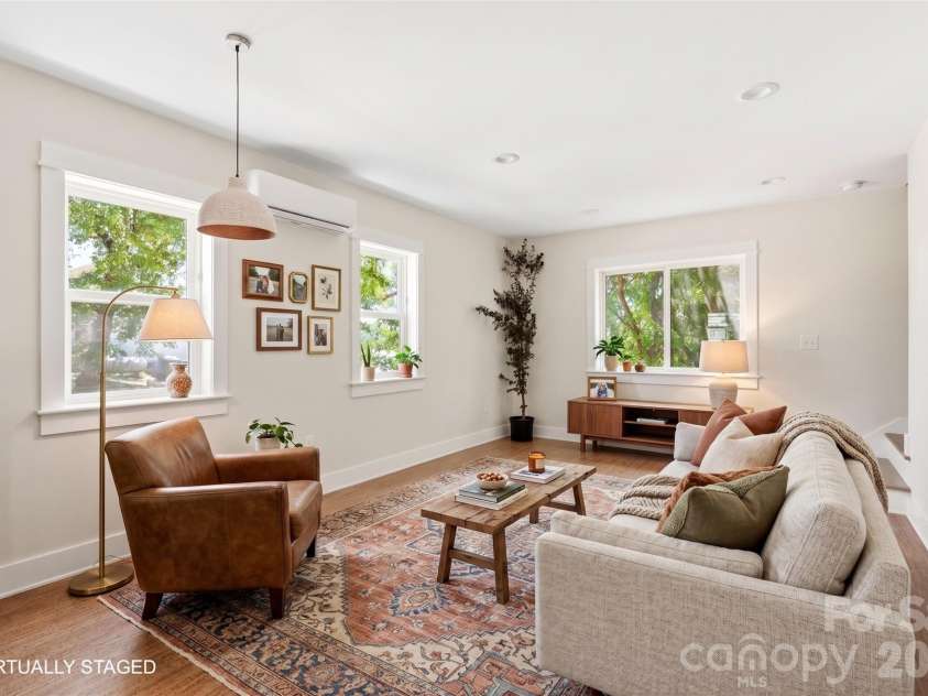 21 Fireside Drive, Asheville, NC 28806.  MLS# CAR4378538, YatesRealty ID 25983. 