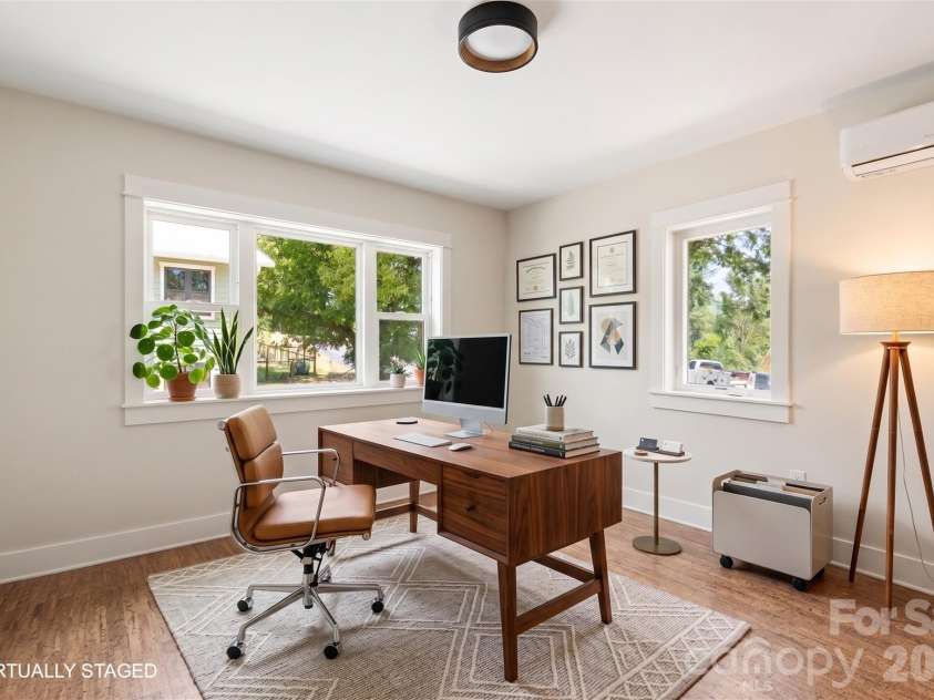 21 Fireside Drive, Asheville, NC 28806.  MLS# CAR4378538, YatesRealty ID 25983. 