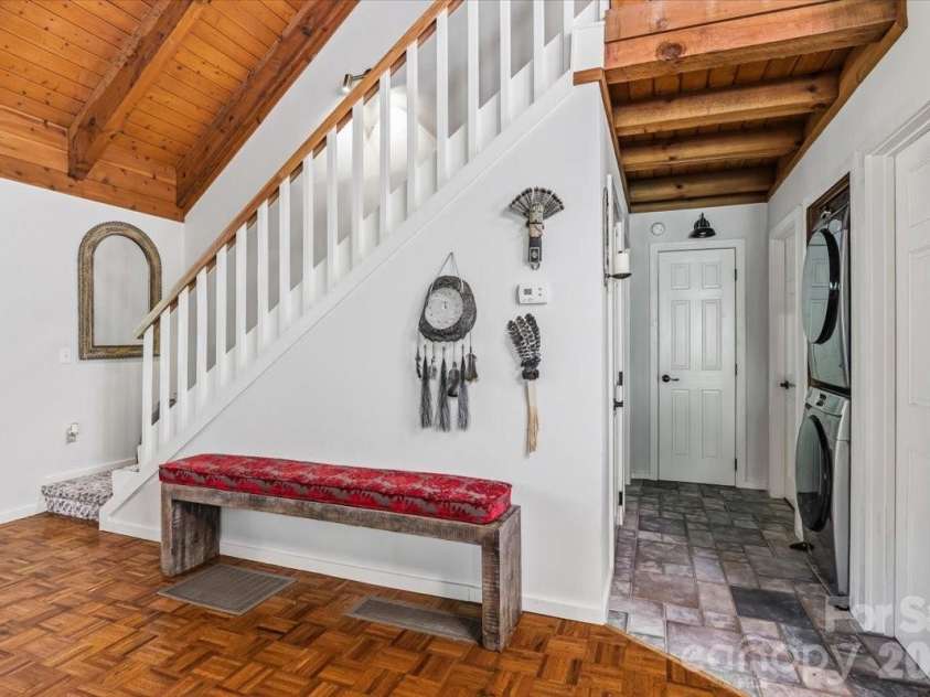 61 Greer Way, Mars Hill, NC 28754.  MLS# CAR4366229, YatesRealty ID 25984. 