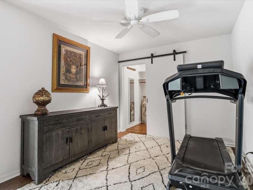61 Greer Way, Mars Hill, NC 28754.  MLS# CAR4366229, YatesRealty ID 25984. 