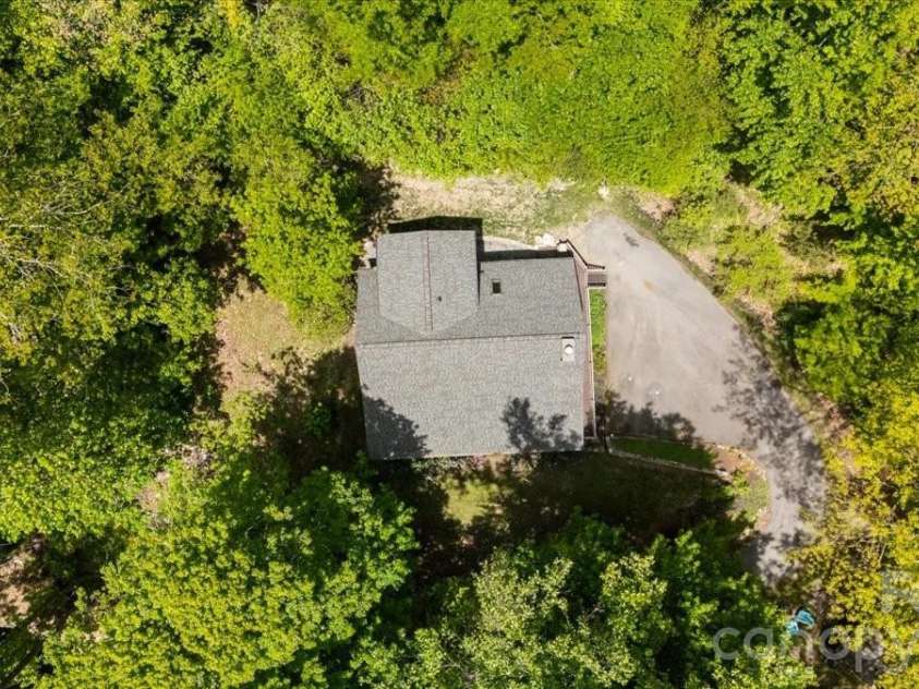 61 Greer Way, Mars Hill, NC 28754.  MLS# CAR4366229, YatesRealty ID 25984. 