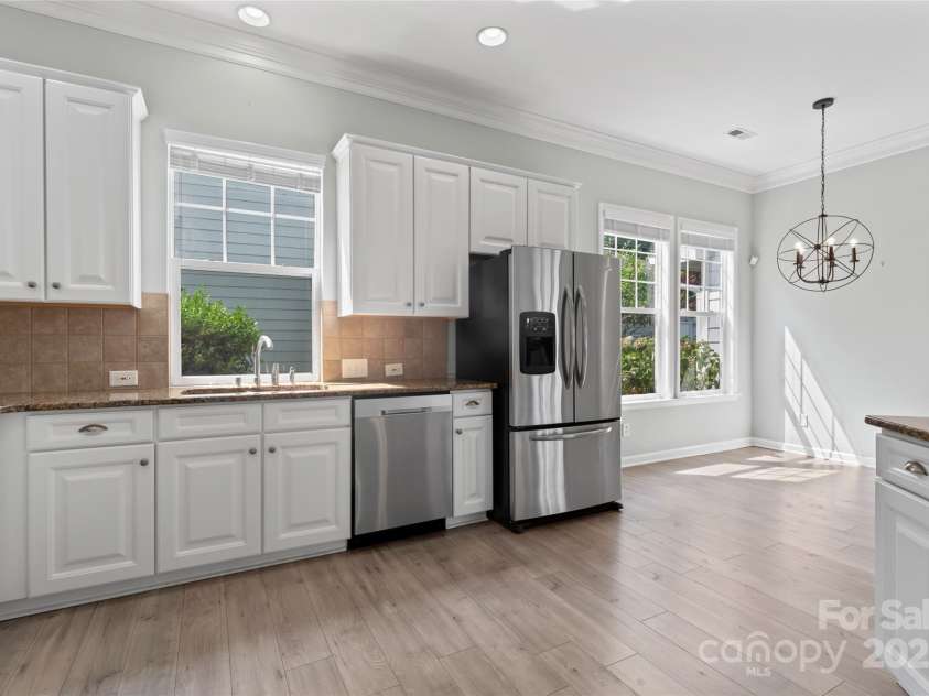 17514 Harbor Walk Drive, Cornelius, NC 28031.  MLS# CAR4276701, YatesRealty ID 25986. 