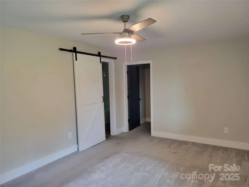 423 Rhyne Street, Dallas, NC 28034.  MLS# CAR4255293, YatesRealty ID 25988. Primary Bedroom
