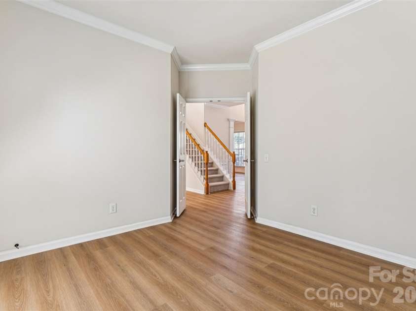 2523 Beacon Forest Drive, Charlotte, NC 28270.  MLS# CAR4385076, YatesRealty ID 25989. 