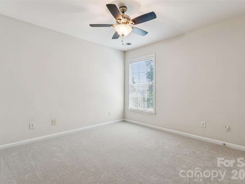 2523 Beacon Forest Drive, Charlotte, NC 28270.  MLS# CAR4385076, YatesRealty ID 25989. 