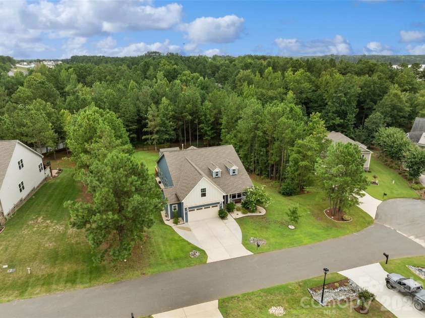 5299 Admirals Landing, Lancaster, SC 29720.  MLS# CAR4335970, YatesRealty ID 2599. Private, fenced back yard