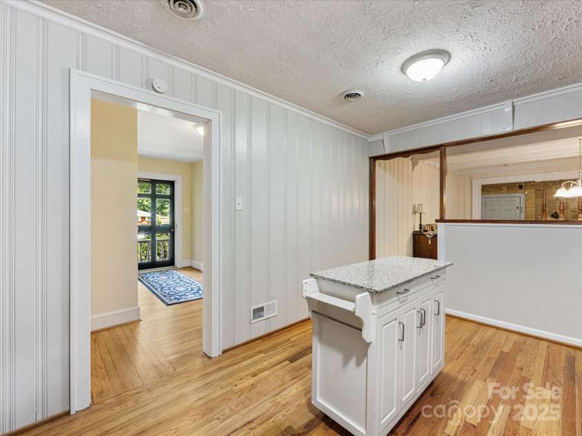 209 11th Street, Spencer, NC 28159.  MLS# CAR4281470, YatesRealty ID 25990. 