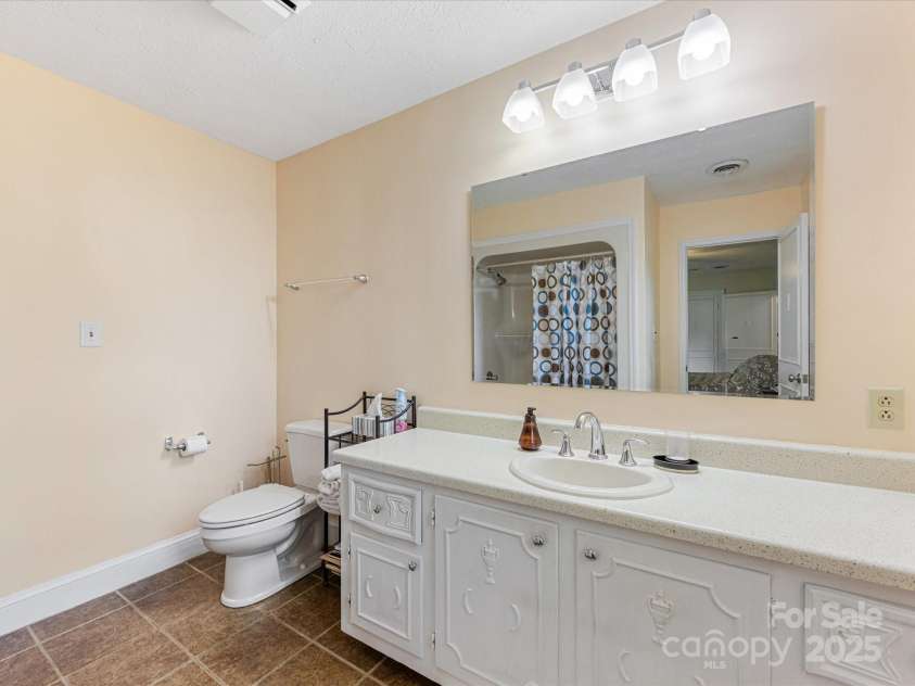 209 11th Street, Spencer, NC 28159.  MLS# CAR4281470, YatesRealty ID 25990. 