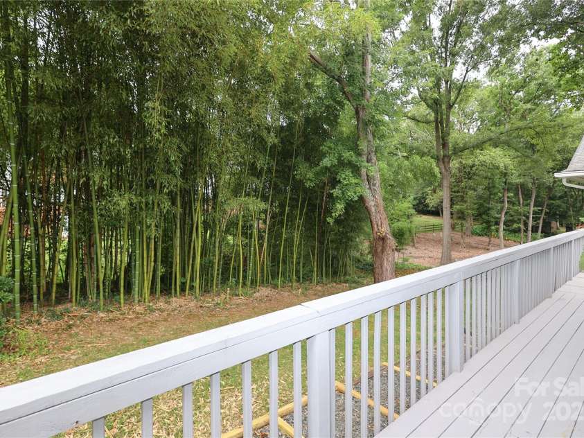 4350 Old Saybrook Court, Charlotte, NC 28211.  MLS# CAR4281498, YatesRealty ID 25991. 
