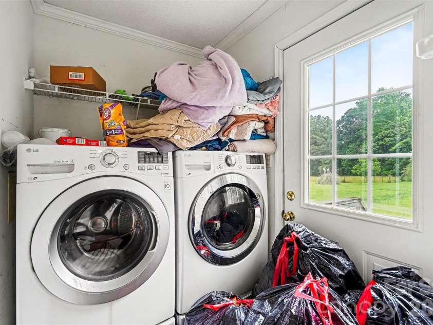 511 Salem Church Road, Maiden, NC 28650.  MLS# CAR4386631, YatesRealty ID 25992. Laundry Room