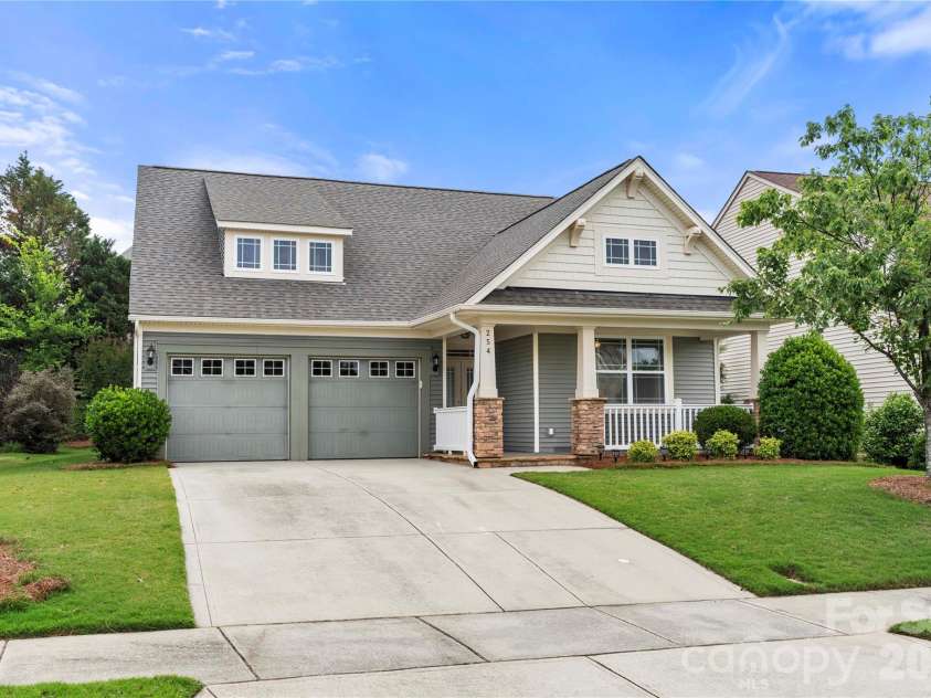 254 Perennial Drive, Concord, NC 28027.  MLS# CAR4383613, YatesRealty ID 25993. 