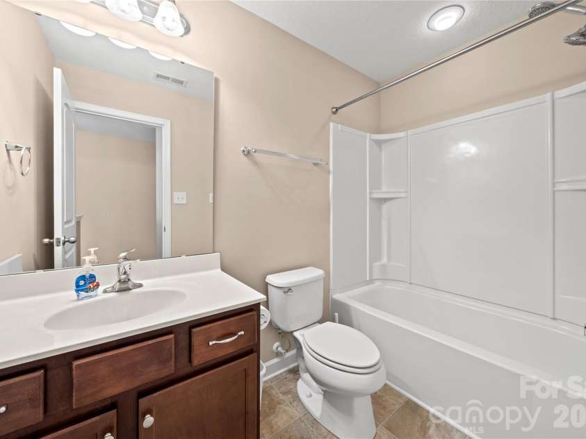 254 Perennial Drive, Concord, NC 28027.  MLS# CAR4383613, YatesRealty ID 25993. 