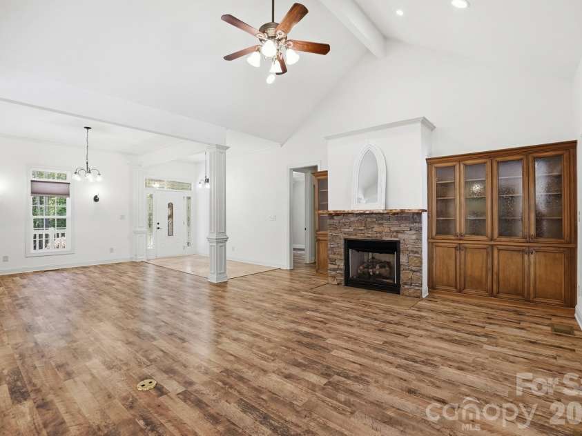 2043 Standing Timber Road, Lancaster, SC 29720.  MLS# CAR4355807, YatesRealty ID 25994. 