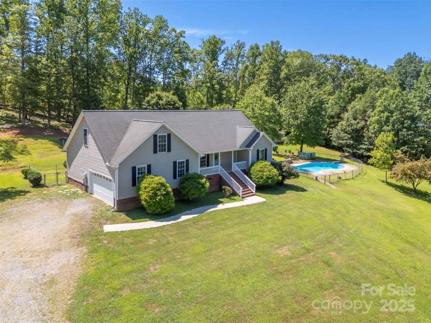 211 Forest Trail Drive, Rutherfordton, NC 28139.  MLS# CAR4267608, YatesRealty ID 25995. 