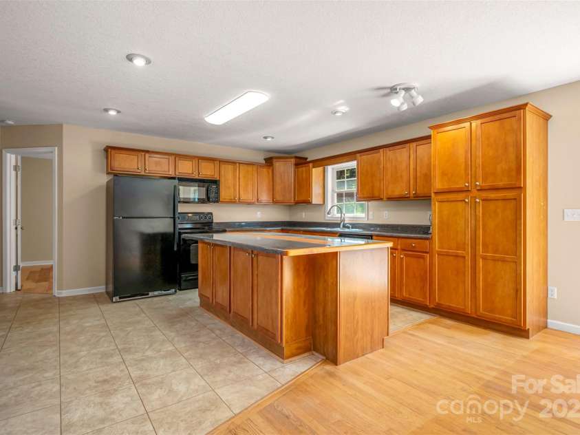 211 Forest Trail Drive, Rutherfordton, NC 28139.  MLS# CAR4267608, YatesRealty ID 25995. 