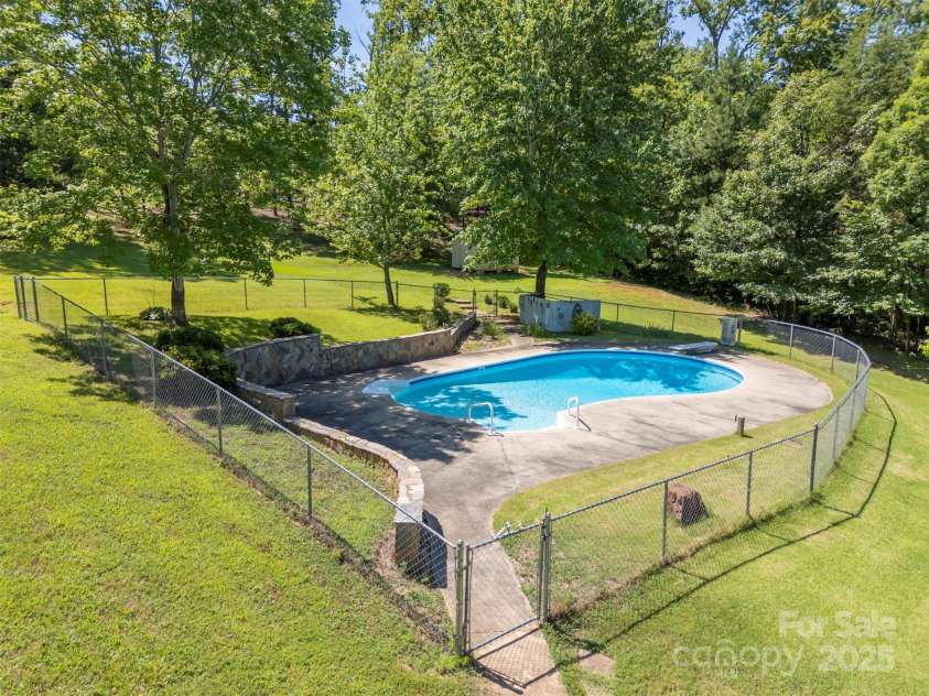 211 Forest Trail Drive, Rutherfordton, NC 28139.  MLS# CAR4267608, YatesRealty ID 25995. 