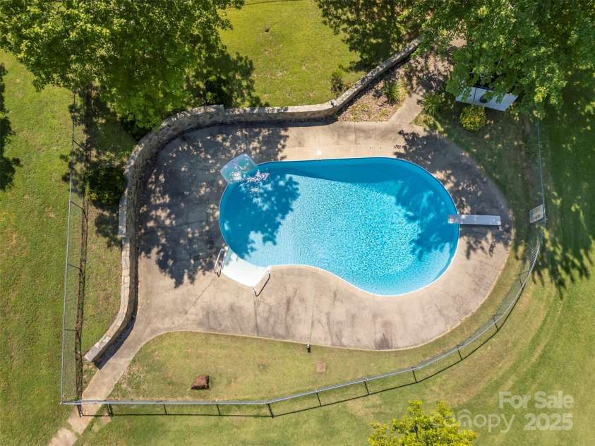 211 Forest Trail Drive, Rutherfordton, NC 28139.  MLS# CAR4267608, YatesRealty ID 25995. 