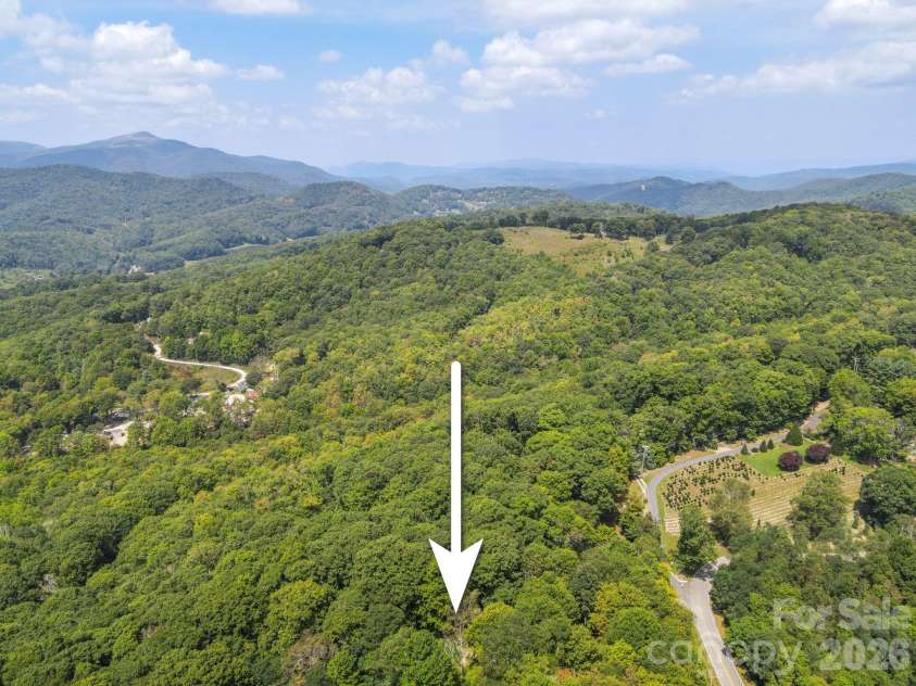 2777 Hickory Nut Gap Road, Newland, NC 28657.  MLS# CAR4281562, YatesRealty ID 25997. 