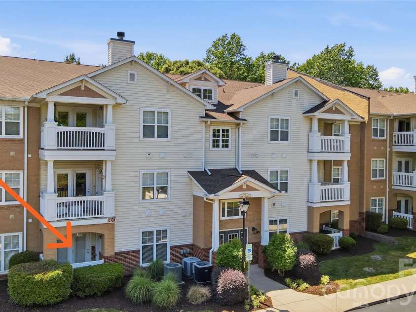 12425 Copper Mountain Boulevard, Charlotte, NC 28277.  MLS# CAR4378280, YatesRealty ID 25999. 