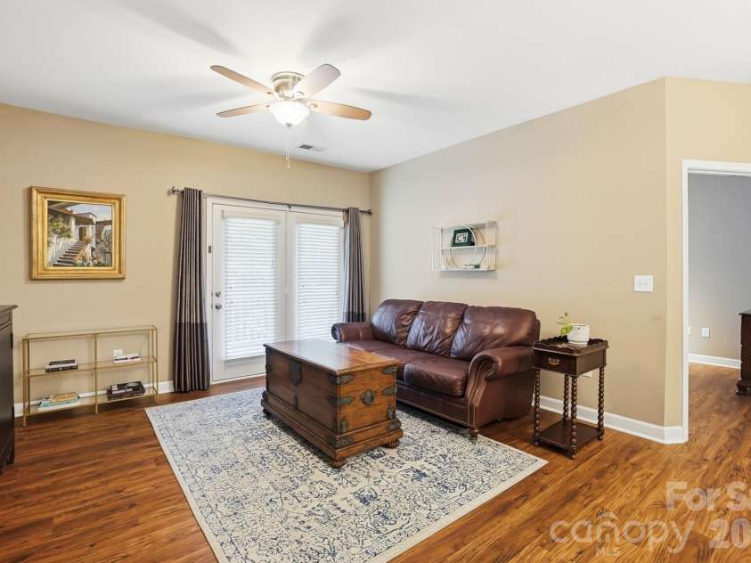 12425 Copper Mountain Boulevard, Charlotte, NC 28277.  MLS# CAR4378280, YatesRealty ID 25999. 