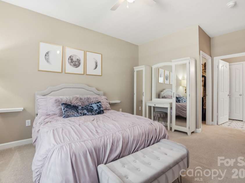 12425 Copper Mountain Boulevard, Charlotte, NC 28277.  MLS# CAR4378280, YatesRealty ID 25999. 