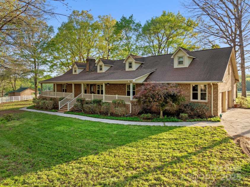 15670 Bethel Avenue Extension, Midland, NC 28107.  MLS# CAR4245551, YatesRealty ID 260. 