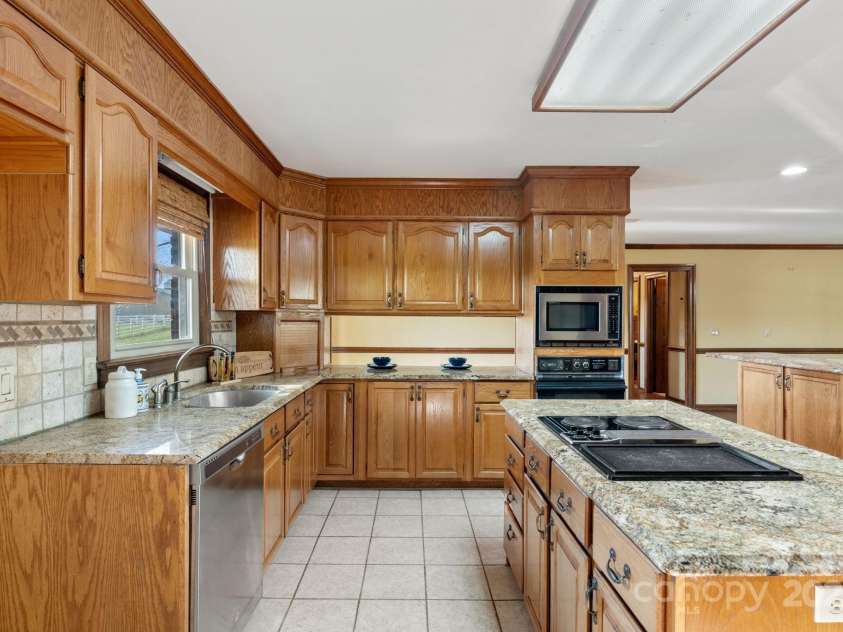 15670 Bethel Avenue Extension, Midland, NC 28107.  MLS# CAR4245551, YatesRealty ID 260. 