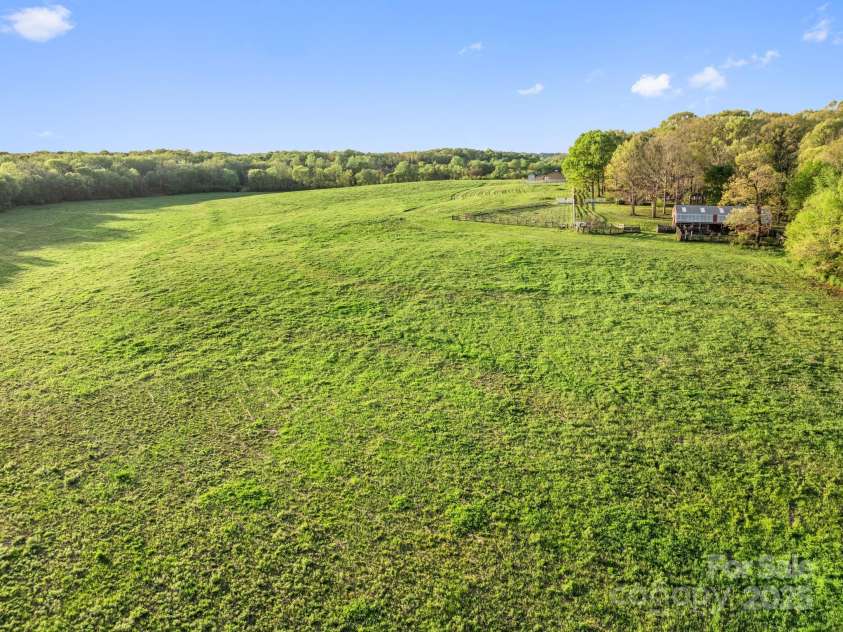 15670 Bethel Avenue Extension, Midland, NC 28107.  MLS# CAR4245551, YatesRealty ID 260. 