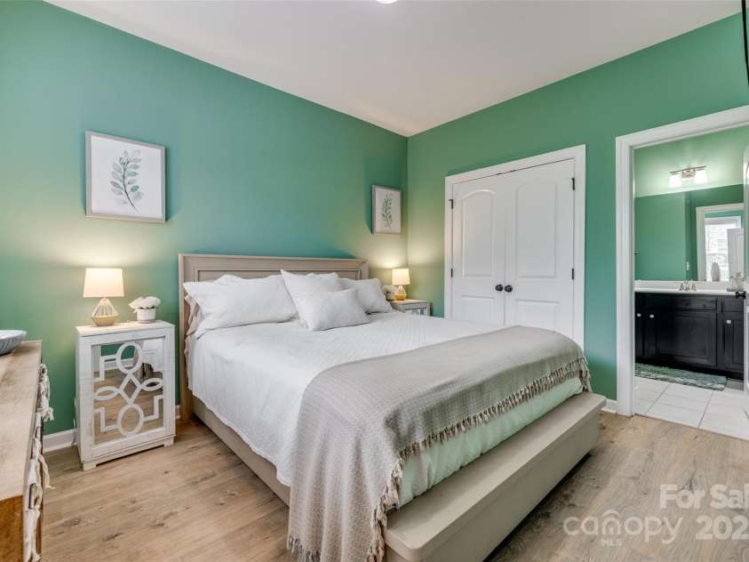 5431 Meadowcroft Way, Fort Mill, SC 29708.  MLS# CAR4232124, YatesRealty ID 2600. 