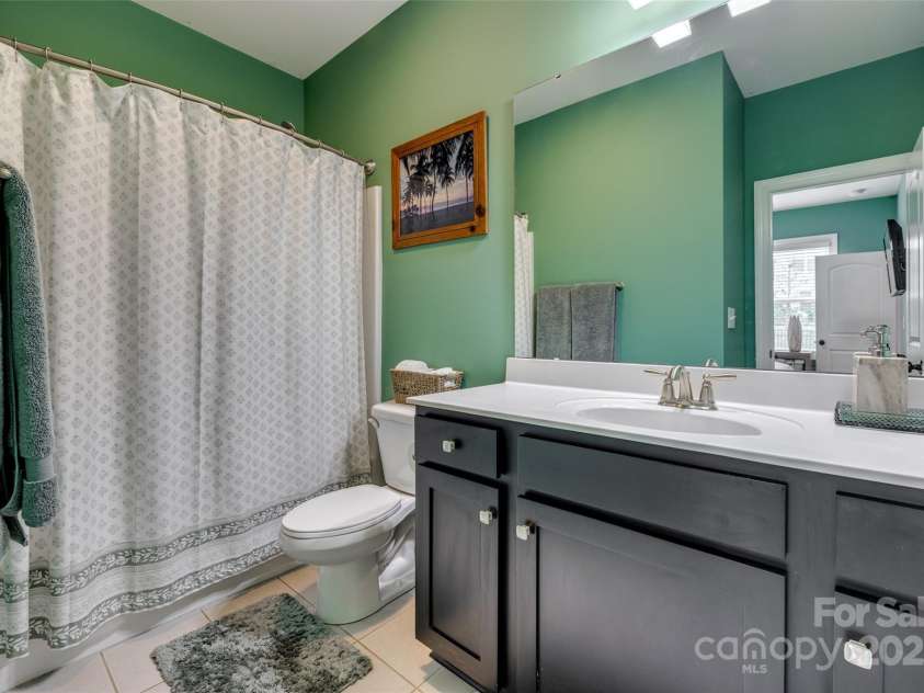 5431 Meadowcroft Way, Fort Mill, SC 29708.  MLS# CAR4232124, YatesRealty ID 2600. 