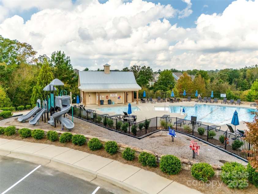 5431 Meadowcroft Way, Fort Mill, SC 29708.  MLS# CAR4232124, YatesRealty ID 2600. 