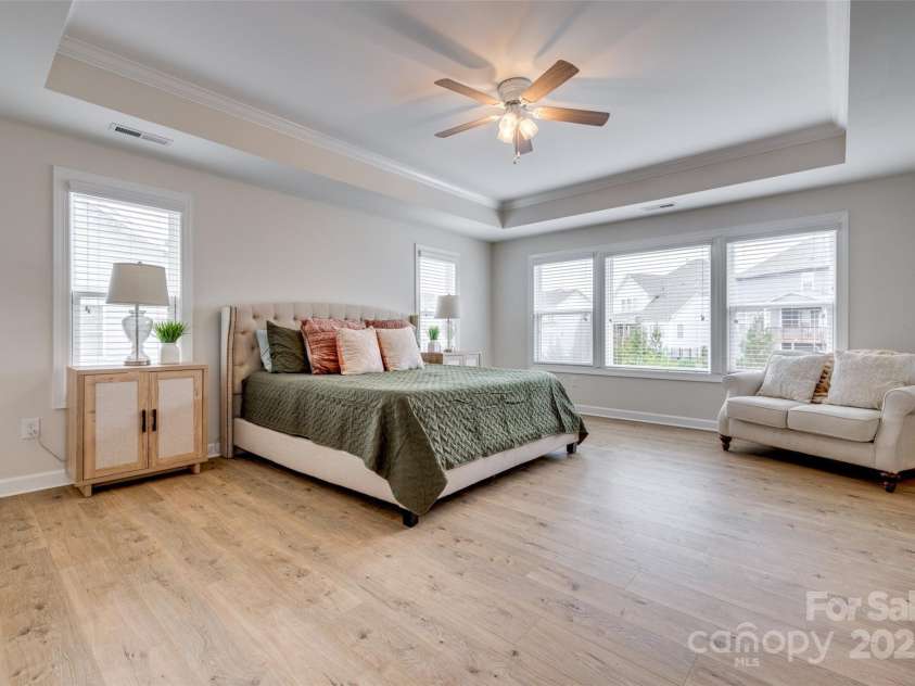 5431 Meadowcroft Way, Fort Mill, SC 29708.  MLS# CAR4232124, YatesRealty ID 2600. Primary Bedroom 1 up