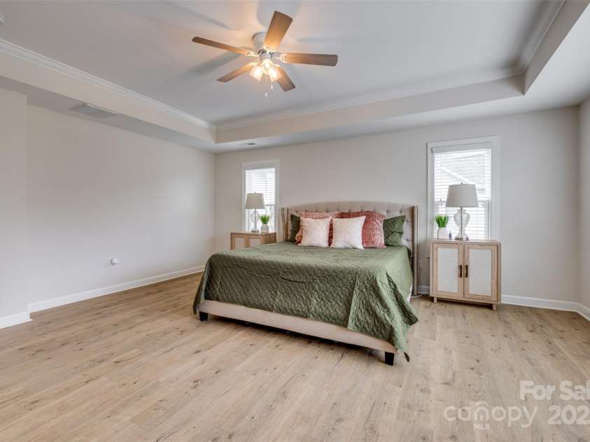 5431 Meadowcroft Way, Fort Mill, SC 29708.  MLS# CAR4232124, YatesRealty ID 2600. Primary Bedroom up