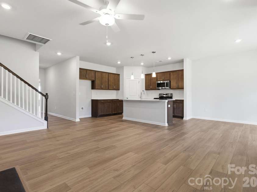 206 Rodeo Drive, Shelby, NC 28150.  MLS# CAR4343494, YatesRealty ID 26001. 