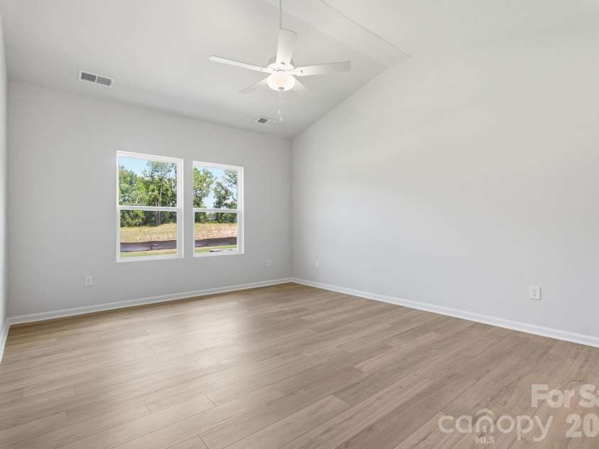 206 Rodeo Drive, Shelby, NC 28150.  MLS# CAR4343494, YatesRealty ID 26001. 