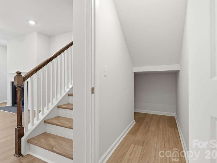 206 Rodeo Drive, Shelby, NC 28150.  MLS# CAR4343494, YatesRealty ID 26001. 