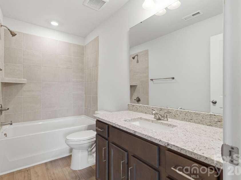 206 Rodeo Drive, Shelby, NC 28150.  MLS# CAR4343494, YatesRealty ID 26001. 