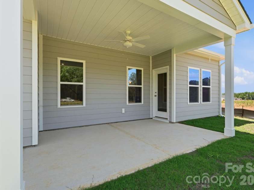 206 Rodeo Drive, Shelby, NC 28150.  MLS# CAR4343494, YatesRealty ID 26001. 