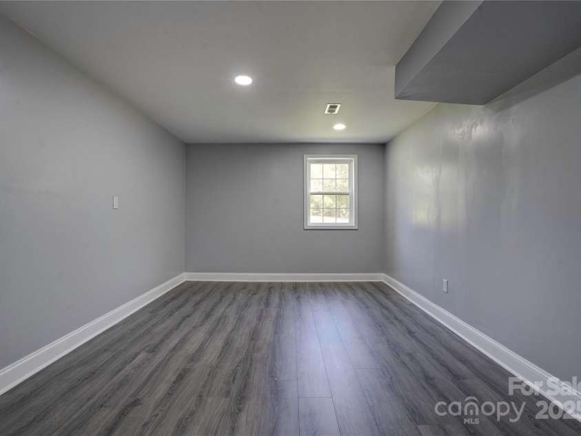 231 London Road, Lawndale, NC 28090.  MLS# CAR4267286, YatesRealty ID 26002. 