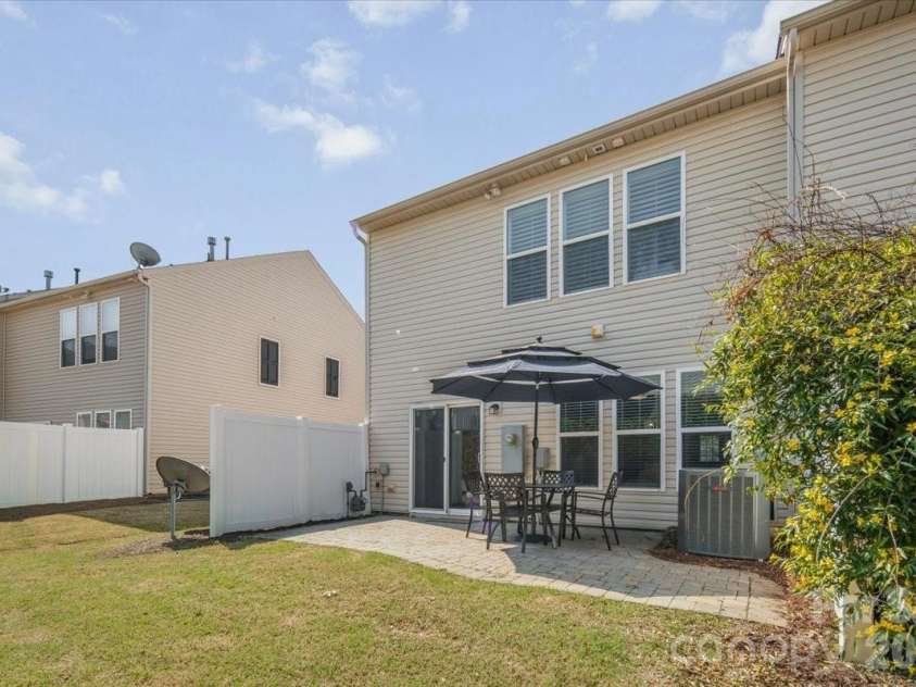 2419 Diplomat Lane, Charlotte, NC 28210.  MLS# CAR4361869, YatesRealty ID 26003. 