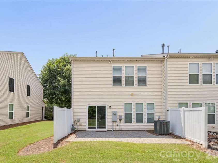 2419 Diplomat Lane, Charlotte, NC 28210.  MLS# CAR4413506, YatesRealty ID 26003. 