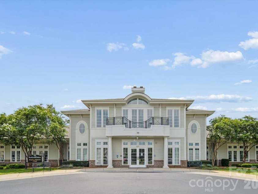 2419 Diplomat Lane, Charlotte, NC 28210.  MLS# CAR4413506, YatesRealty ID 26003. 