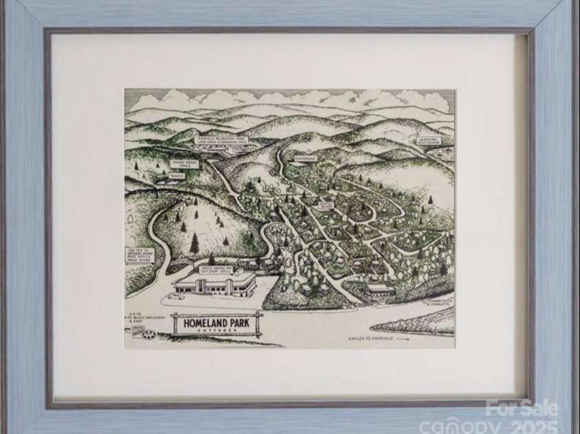 15 & 16 Cottage Drive, Asheville, NC 28805.  MLS# CAR4281267, YatesRealty ID 26004. Homeland Park Cottages