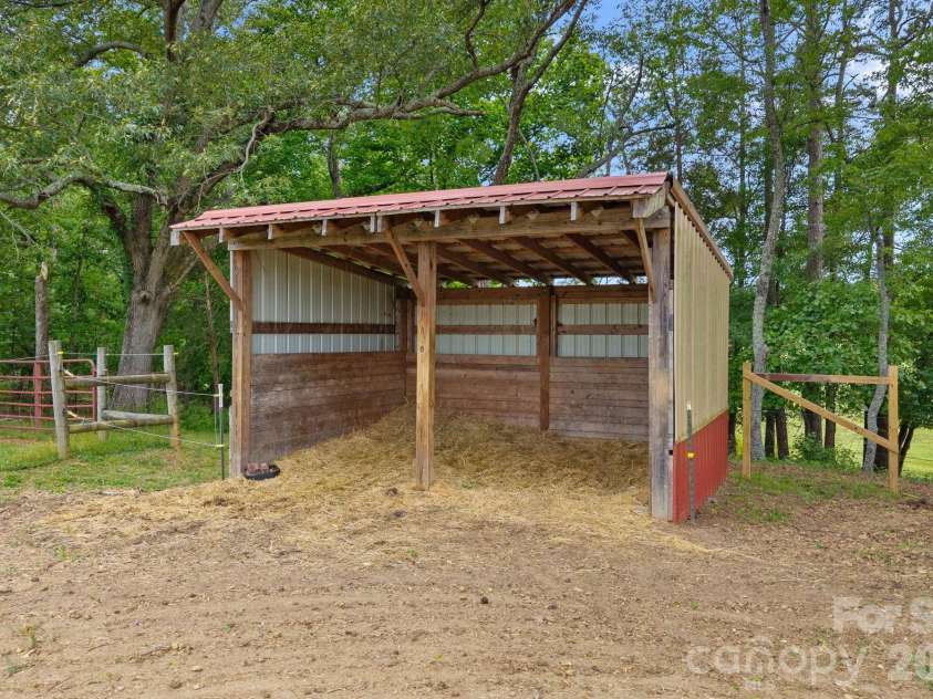 2151 Brown Chapel Road, Catawba, NC 28609.  MLS# CAR4375551, YatesRealty ID 26005. Two additional shelters in pastures.
