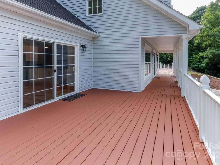 402 Sweetbriar Road, Lake Lure, NC 28746.  MLS# CAR4281606, YatesRealty ID 26005. 