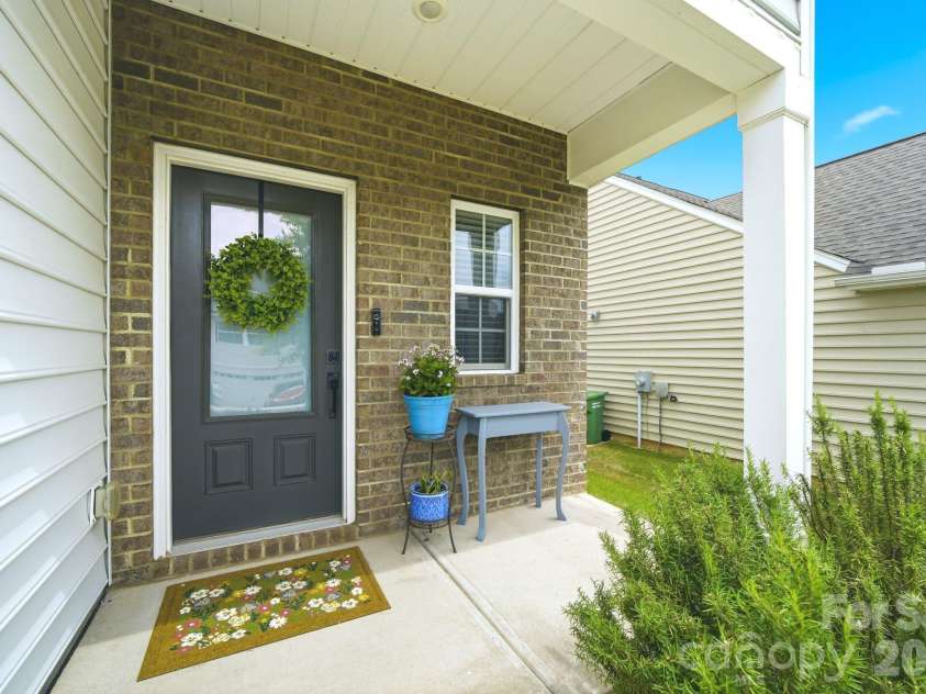 621 Cape Fear Street, Fort Mill, SC 29715.  MLS# CAR4381711, YatesRealty ID 26006. 